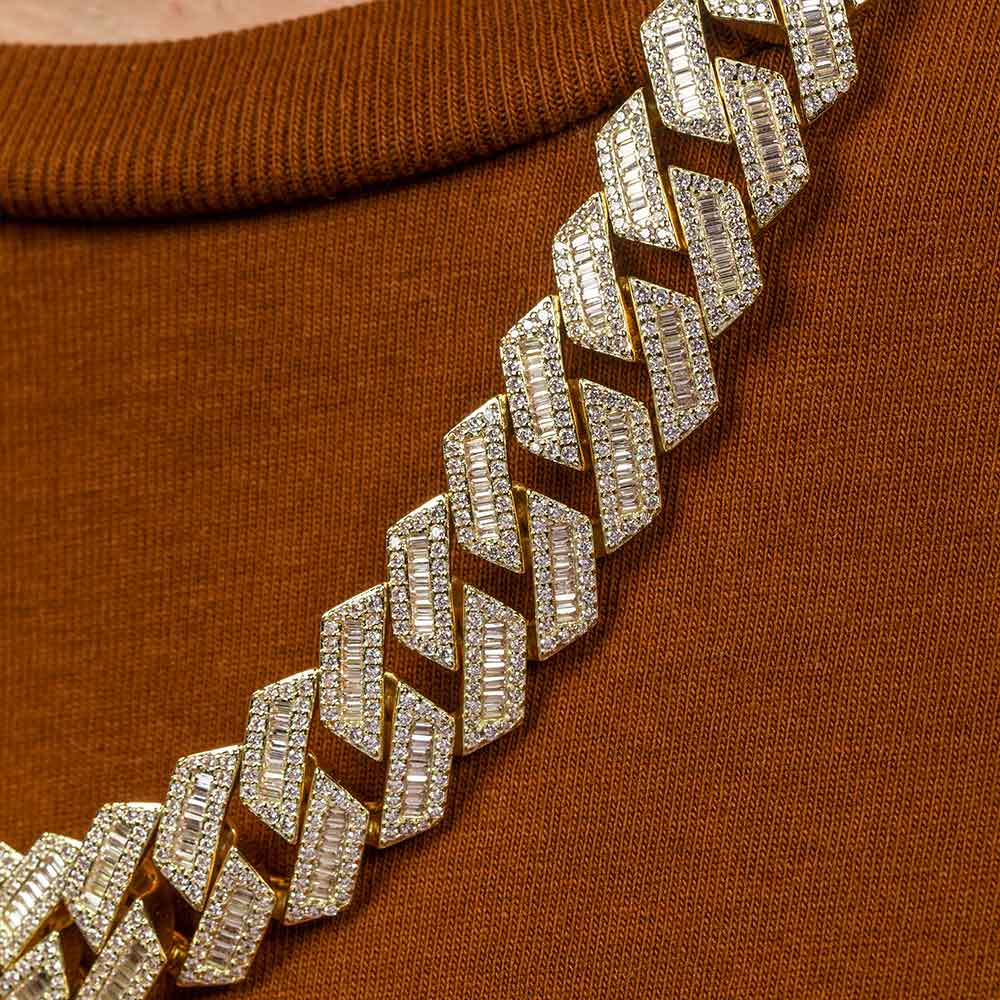 Diamond Baguette Straight Edge Cuban Chain 18mm - Image 3