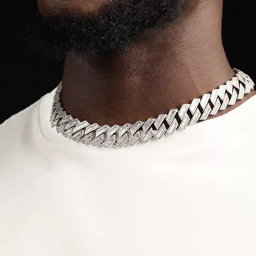 Diamond Baguette Straight Edge Cuban Chain 18mm - Image 4