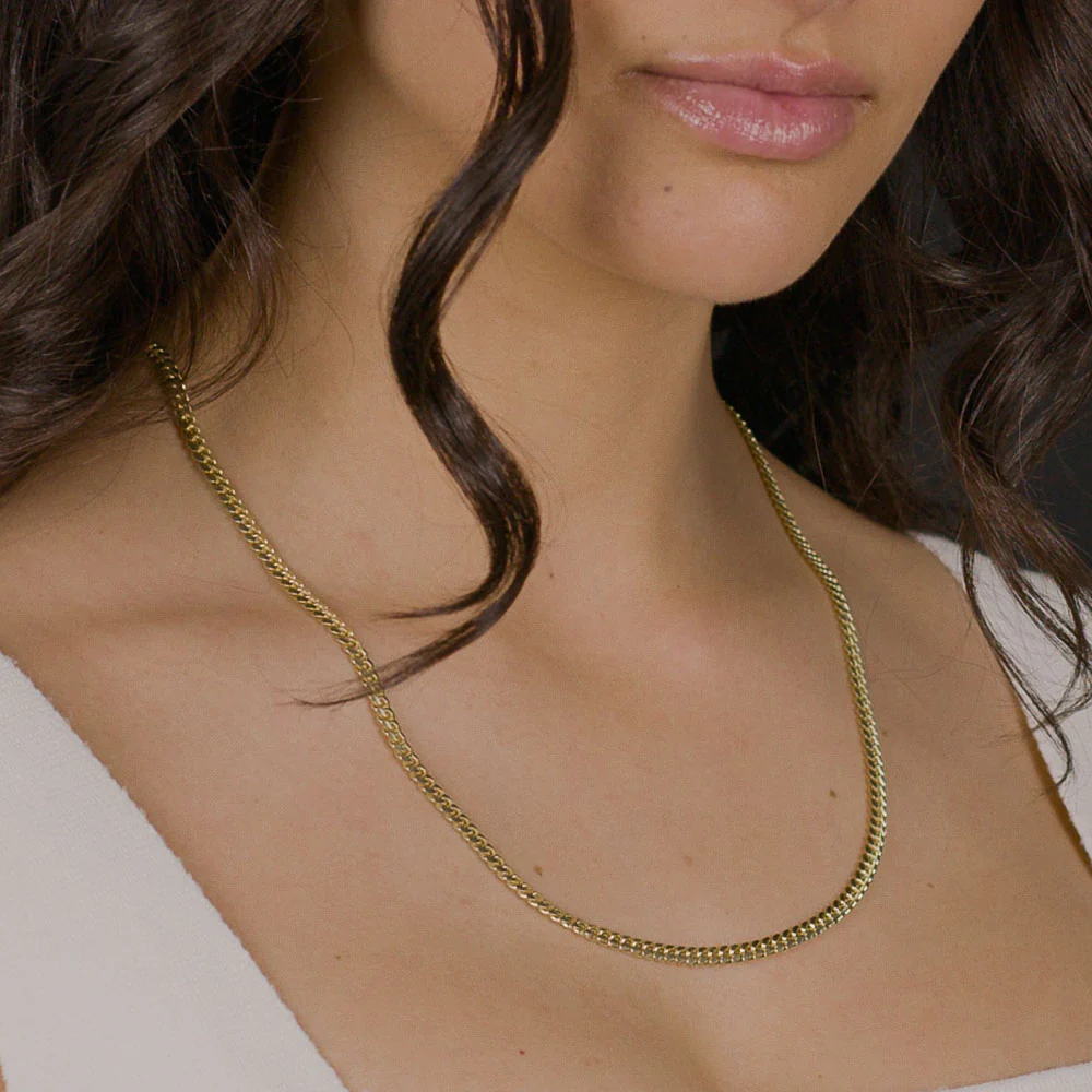 Women's Solid Gold Cuban Link Chain - Image 5