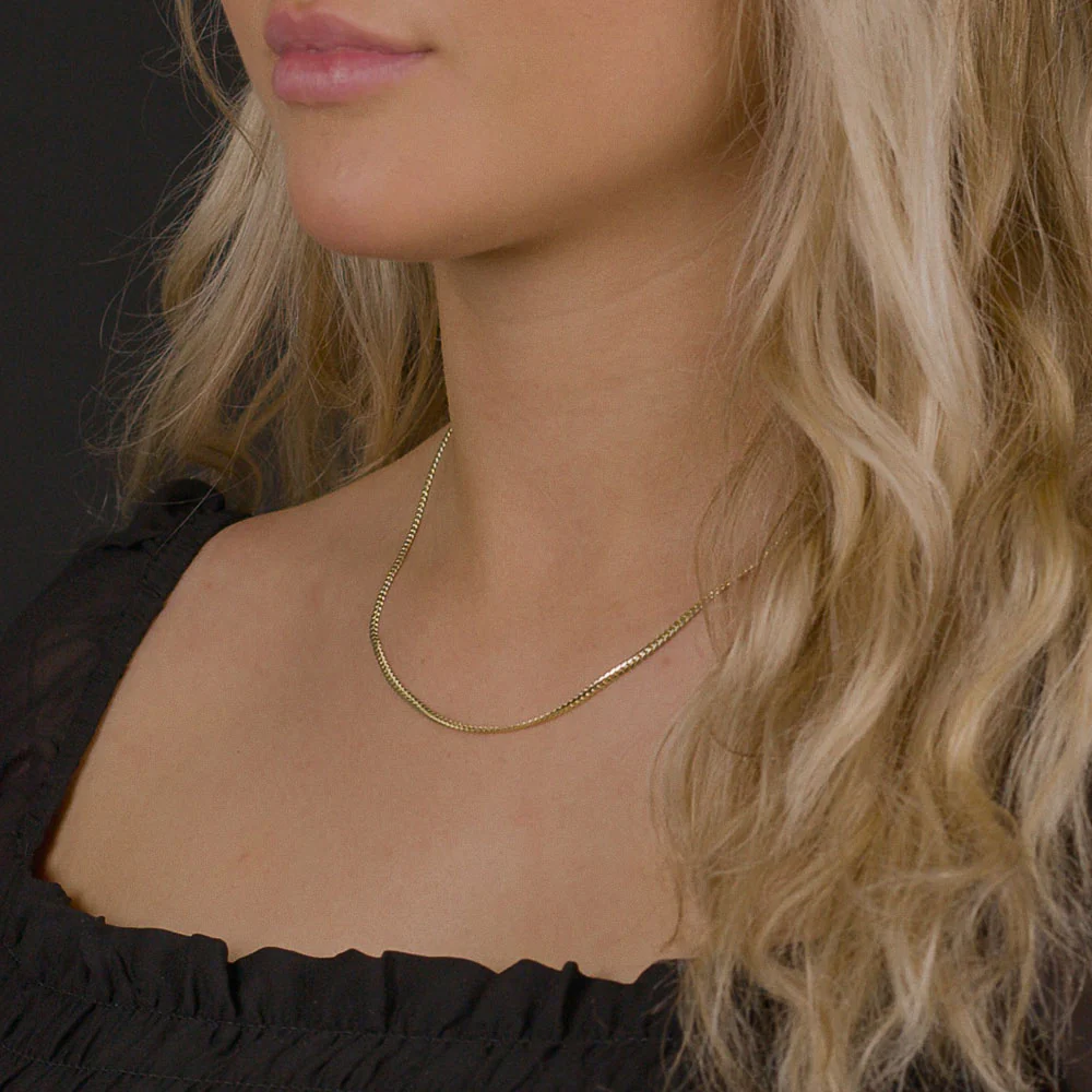 Women's Solid Gold Cuban Link Chain - Image 6