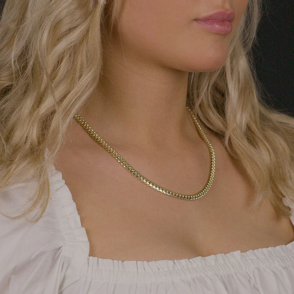 Women's Solid Gold Cuban Link Chain - Image 7